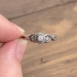 Promise ring